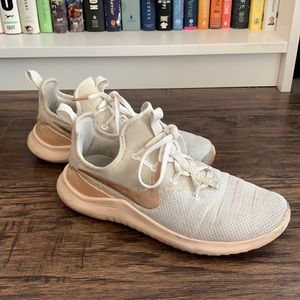 Nike Free Size 8 sneakers